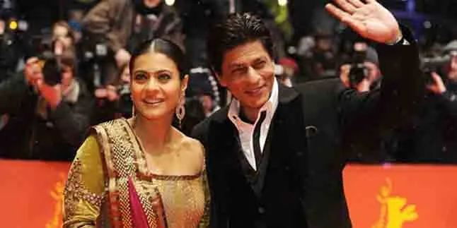 SRK: Kalau Suhana Ingin Jadi Aktris, Ia Harus Belajar Dari Kajol SRK: Kalau Suhana Ingin Jadi Aktris, Ia Harus Belajar Dari Kajol