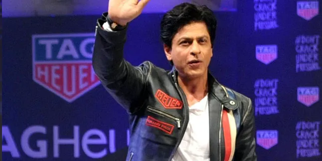 SRK Punya Kejutan Buat Fans di Hari Ultahnya Kelak, Apa Itu? SRK Punya Kejutan Buat Fans di Hari Ultahnya Kelak, Apa Itu?