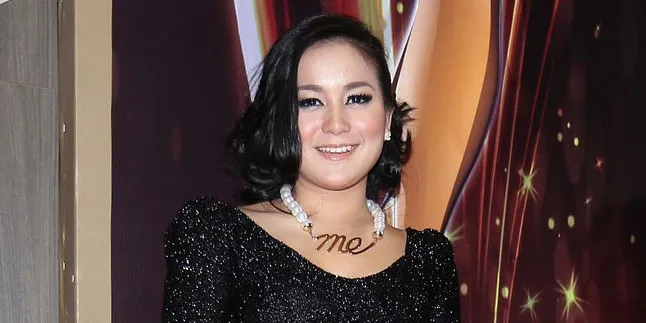 Ssst, Juwita Bahar Ternyata Doyan dan Nggak Malu Makan Jengkol