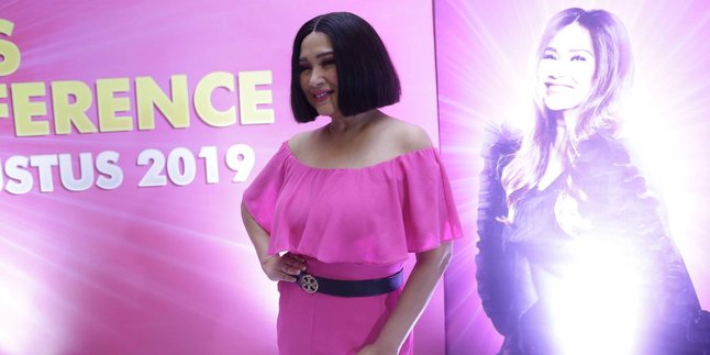 Stephanie Poetri Rilis Lagu di Amerika, Titi DJ Bangga