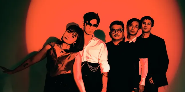 Stereowall Rilis Album 'Asing', Rangkaian Ekspresi Marah hingga Rasa Kehilangan