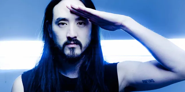 Steve Aoki Janjikan Gimmick Seru