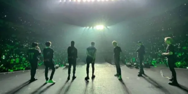 Stray Kids Rilis Single yang Bertajuk FAM