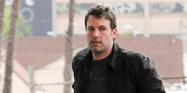 Stress Ditinggal Istri, Ben Affleck Berbulan-Bulan Mabuk Berat