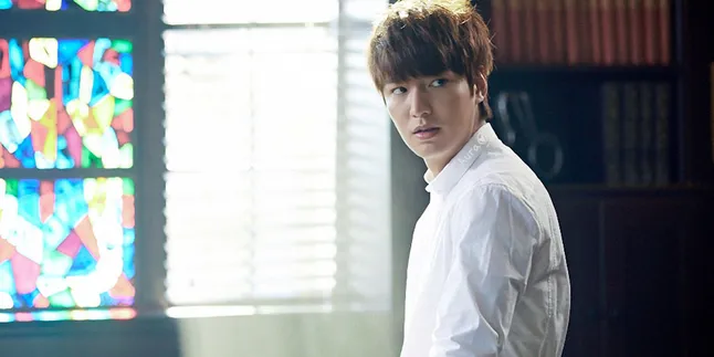 Style Baru Jas Pemeran Kim Tan 'The Heirs' Pukau Para Fans