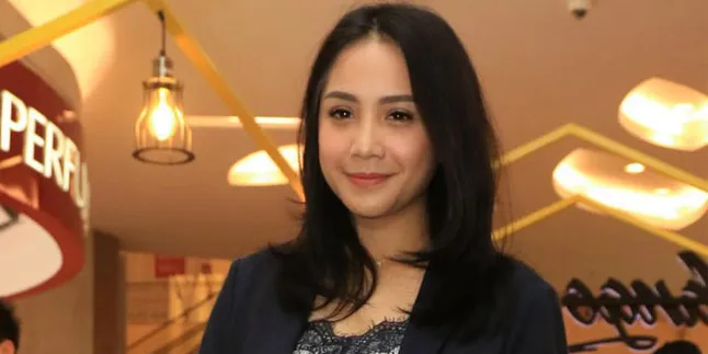 Suami Sibuk Syuting, Nagita Slavina Launching Bisnis Ditemani Bos Suami Sibuk Syuting, Nagita Slavina Launching Bisnis Ditemani Bos