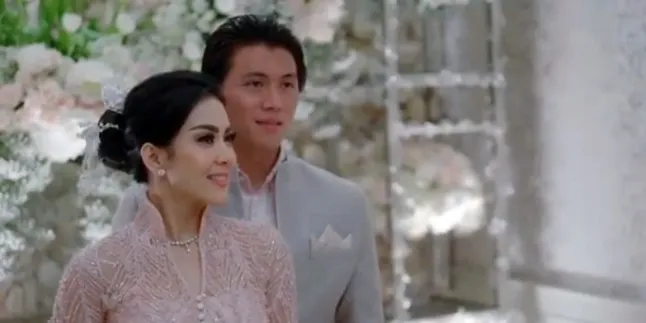 Suasana Venue Preskon Syahrini dan Reino Barack, Bak Pelaminan