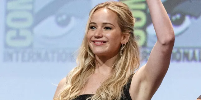 Subuh-Subuh, Jennifer Lawrence Ditawari Jadi Pengusaha Pel
