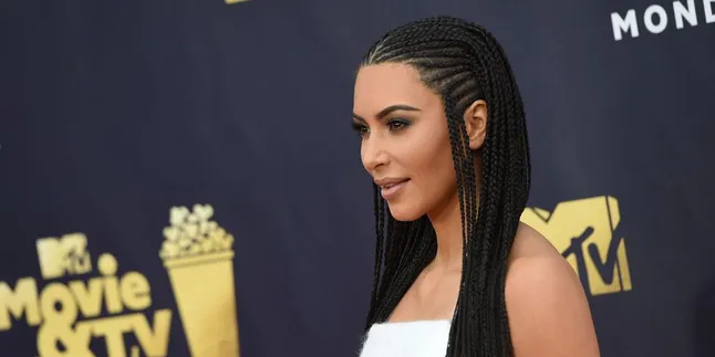 Sudah Balik ke Amerika, Kim Kardashian Baru Unggah Momen di Bali Sudah Balik ke Amerika, Kim Kardashian Baru Unggah Momen di Bali