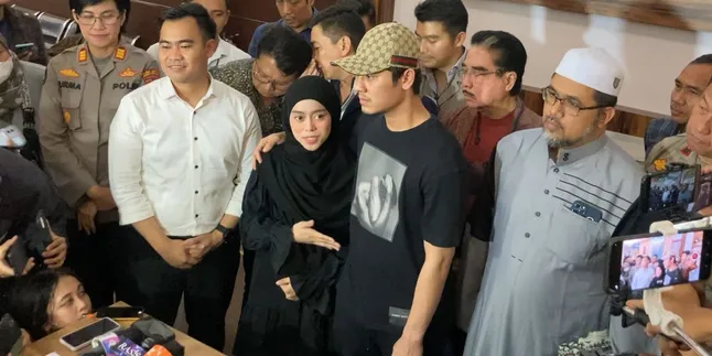 Sudah Berdamai Dengan Lesti Kejora Hingga Kasus Dugaan KDRT Ditutup, Bagaimana Bila Rizky Billar Ulangi Kesalahan? Sudah Berdamai Dengan Lesti Kejora Hingga Kasus Dugaan KDRT Ditutup, Bagaimana Bila Rizky Billar Ulangi Kesalahan?