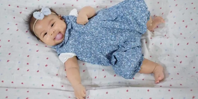 Sudah Malam Masih Bawel, Baby Nastusha Pengen Jalan ke Mal?