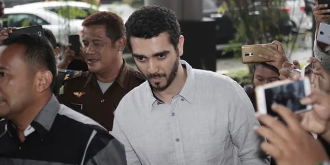 Sudah Siap Pembelaan, Fachri Albar Kecewa Sidangnya Ditunda
