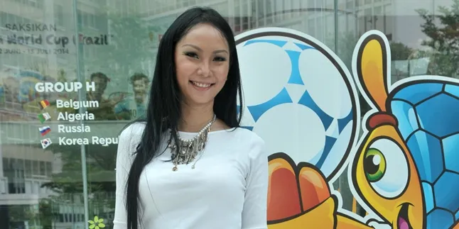 Sudah Terbiasa, Kalina Nyaman Bergaul Dengan Anak Jalanan