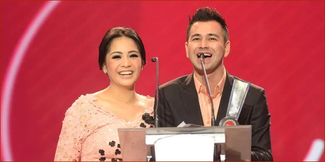 Sudah USG, Bayi Raffi - Gigi Belum Ketahuan Jenis Kelaminnya Sudah USG, Bayi Raffi - Gigi Belum Ketahuan Jenis Kelaminnya