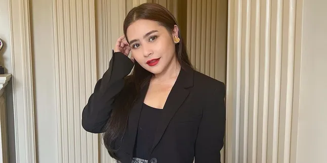 Suka Ikut Lomba 17 Agustus, Prilly Latuconsina Akui Enggak Pernah Menang Suka Ikut Lomba 17 Agustus, Prilly Latuconsina Akui Enggak Pernah Menang