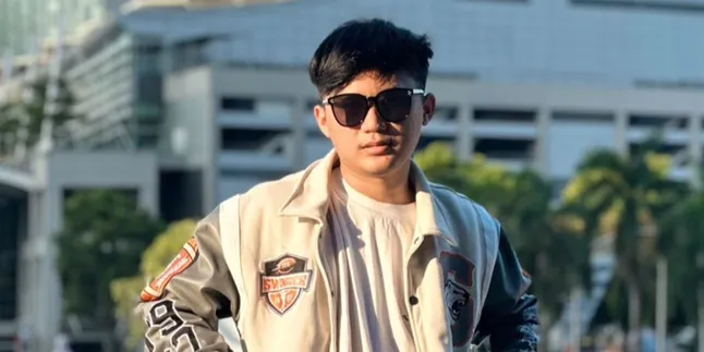 Suka Iseng Ngerjain Orang, Konten Rizkyaday Laris Ditonton Netizen Suka Iseng Ngerjain Orang, Konten Rizkyaday Laris Ditonton Netizen