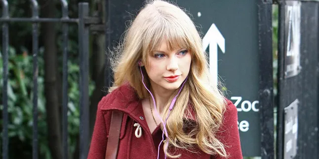 Sukses Sebagai Penyanyi, Taylor Swift Merambah ke Dunia Akting