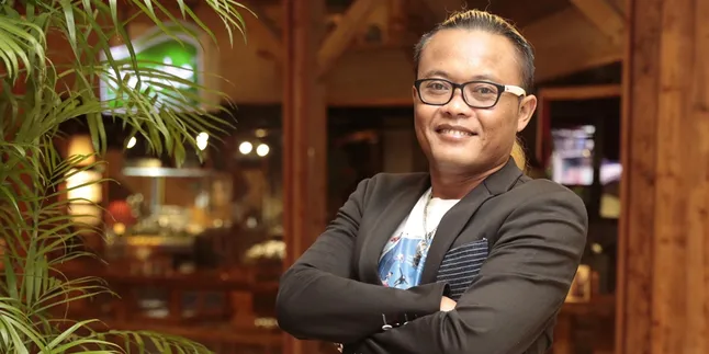 Sule Resmi Bercerai Hari Ini, Pengacara Beri Bukti Video Lina dan Teddy Sule Resmi Bercerai Hari Ini, Pengacara Beri Bukti Video Lina dan Teddy