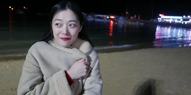 Sulli Dikonfirmasi Meninggal Dunia Karena Bunuh Diri Sulli Dikonfirmasi Meninggal Dunia Karena Bunuh Diri