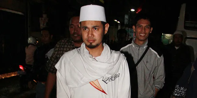 Sumpah Al-Quran, UGB Akui Tak Kenal Korban Perkosaan Sumpah Al-Quran, UGB Akui Tak Kenal Korban Perkosaan