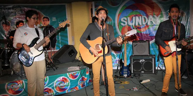 Sunday, Tuangkan Jazz di Tengah Gempuran Musik Pop