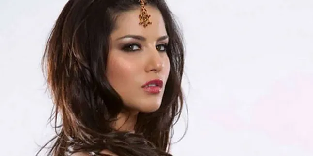 Sunny Leone Terlibat Horor Found Footage 'RAGINI MMS 2'