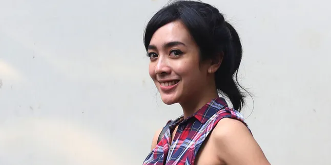 Supaya Kantong Gak Jebol, Ini Tips Belanja Dea Ananda