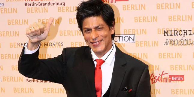 Super Antusias, Shahrukh Khan Kuras Tenaga Habis-Habisan di Sini