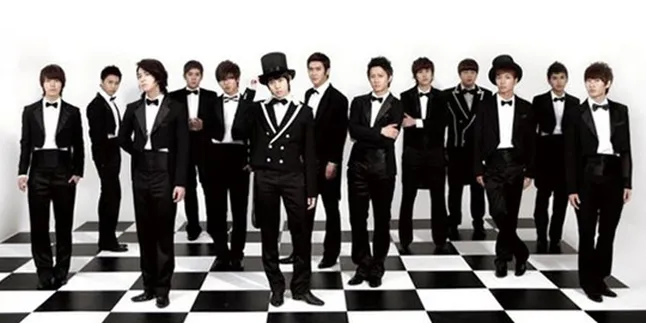 Super Junior 'Hadir' di SMTown INA Dengan Formasi Lengkap! Super Junior 'Hadir' di SMTown INA Dengan Formasi Lengkap!