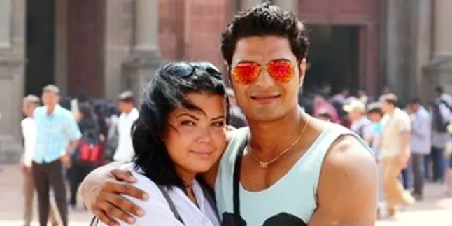 Super Unyu, Senyum Milana Makin Mirip Dengan Vin Rana Super Unyu, Senyum Milana Makin Mirip Dengan Vin Rana