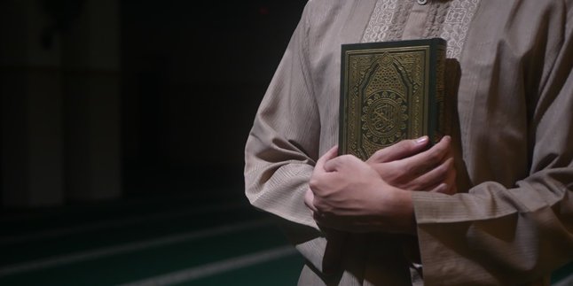 Surat Al Fatihah Arti dan Isi Kandungannya, Punya Keutamaan yang Luar Biasa