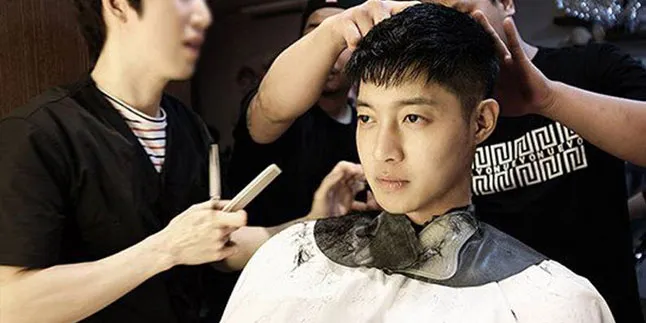 Surat Terakhir Kim Hyun Joong Sebelum Wamil, Bikin Fans Nangis Surat Terakhir Kim Hyun Joong Sebelum Wamil, Bikin Fans Nangis