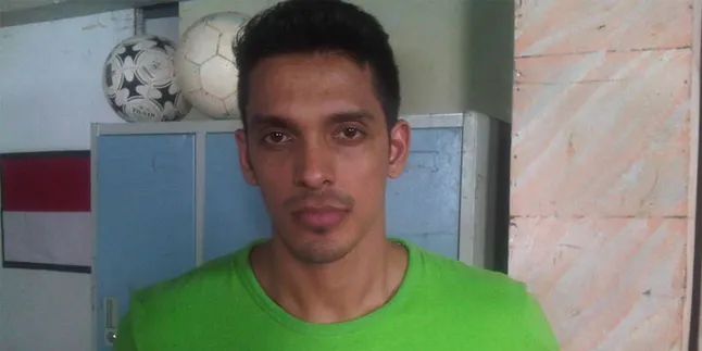 Susul Dewi Perssik, Robby Shine Jajal Tarik Suara