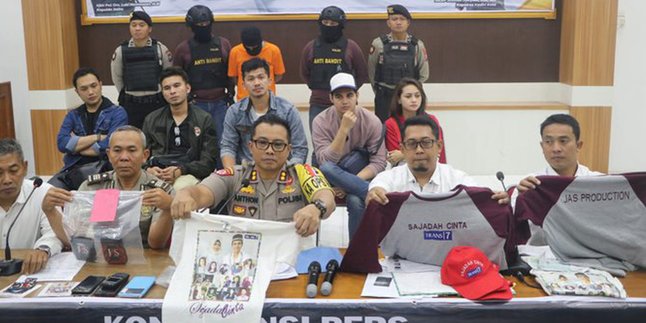 Sutradara Gadungan Bawa Nama 7 Seleb Untuk Lancarkan Aksi Penipuan