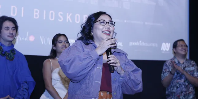 Sutradara Gina S Noer Ungkap Banyak Aktris Tolak Peran Pelaku Bokep di Film 'LIKE & SHARE', Aulia Sarah Berani Menerima Sutradara Gina S Noer Ungkap Banyak Aktris Tolak Peran Pelaku Bokep di Film 'LIKE & SHARE', Aulia Sarah Berani Menerima