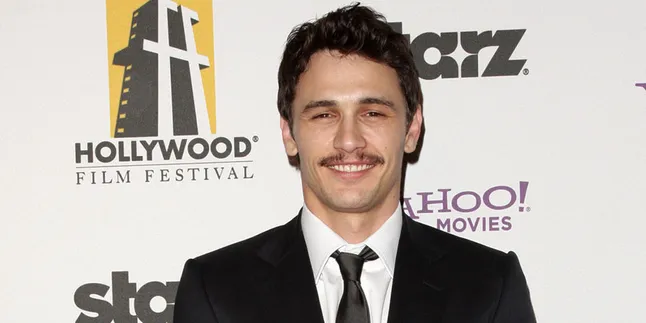 Sutradarai Film Sendiri, James Franco Raih Award Bergengsi! Sutradarai Film Sendiri, James Franco Raih Award Bergengsi!