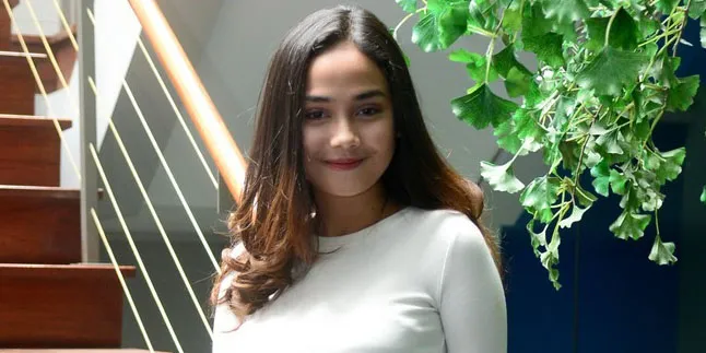 Syifa Hadju Rahasiakan Usia Pacarannya Dengan Angga Aldi