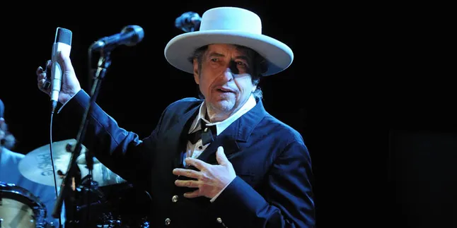 Sylvester Stallone Ingin Bob Dylan Mengisi Soundtrack RAMBO