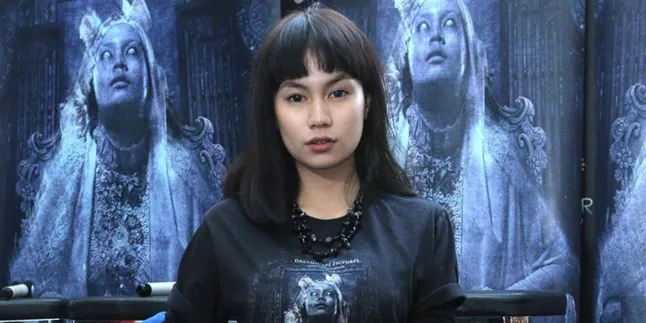 Syuting Dikubur Dalam Tanah, Regina Rengganis Diikuti Arwah