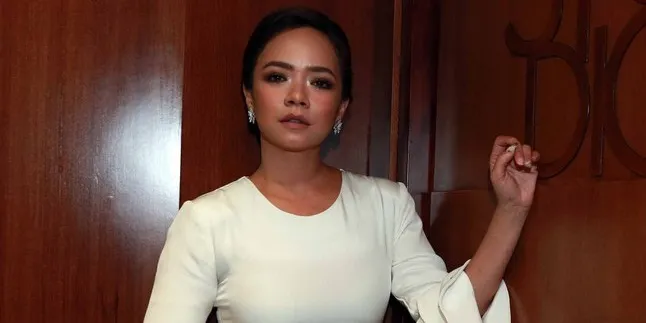 Syuting BUKAN CINTA MALAIKAT di Mekkah, Nora Danish Nangis Cepat Syuting BUKAN CINTA MALAIKAT di Mekkah, Nora Danish Nangis Cepat