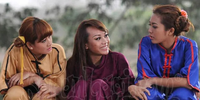 Syuting di Rumah Tua, Trio Macan Lihat Penampakan