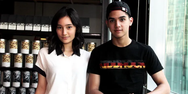 Syuting 'RUNAWAY', Tatjana Saphira Sempat Pendekatan Dengan Al Syuting 'RUNAWAY', Tatjana Saphira Sempat Pendekatan Dengan Al