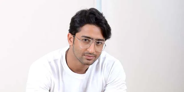 Syuting Sinetron, Hari Ini Shaheer Sheikh Terbang Pulang ke India Syuting Sinetron, Hari Ini Shaheer Sheikh Terbang Pulang ke India