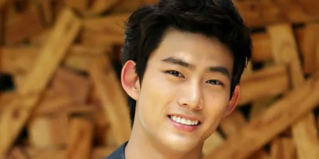 Taecyeon 2PM Diterima Pasca Sarjana di Universitas Bergengsi