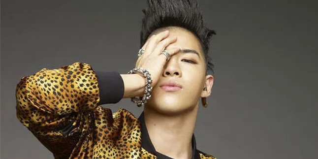 Taeyang Berada di Paris dan Menjadi Model GQ Magazine