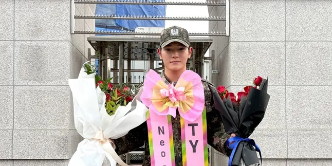 Taeyong NCT Resmi Selesaikan Wamil, Welcome Back Leader!