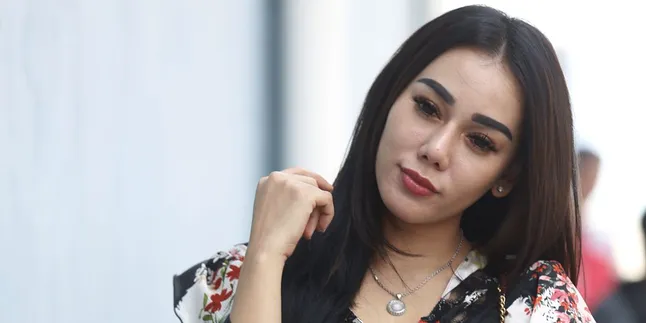 Tagih Janji Bikin Konten di Youtube, Bebby Fey Nekat Unggah Bukti Chat Mesra