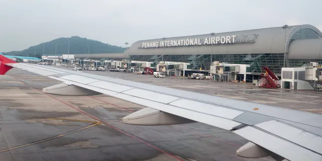 Tak Ada Biaya Pulang, Pria Indonesia Ini Nekat Sembunyi di Roda Pesawat