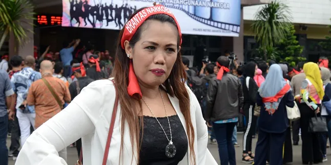 Tak Ada Bukti Tertulis, Pengacara Elly Sugigi Nilai Tuduhan Tessa Mariska Mengada-Ada