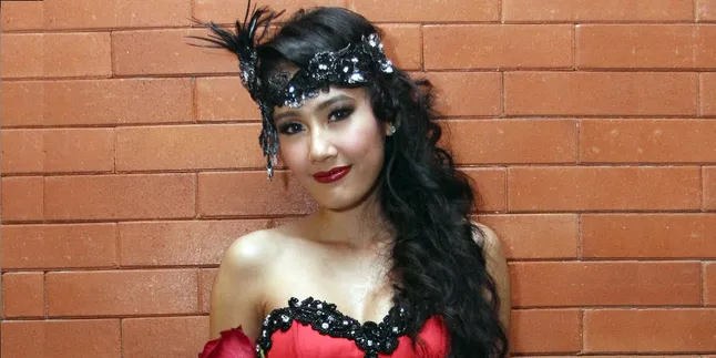 Tak Ada Komunikasi, Ardina Rasti Sudah Maafkan Eza Gionino